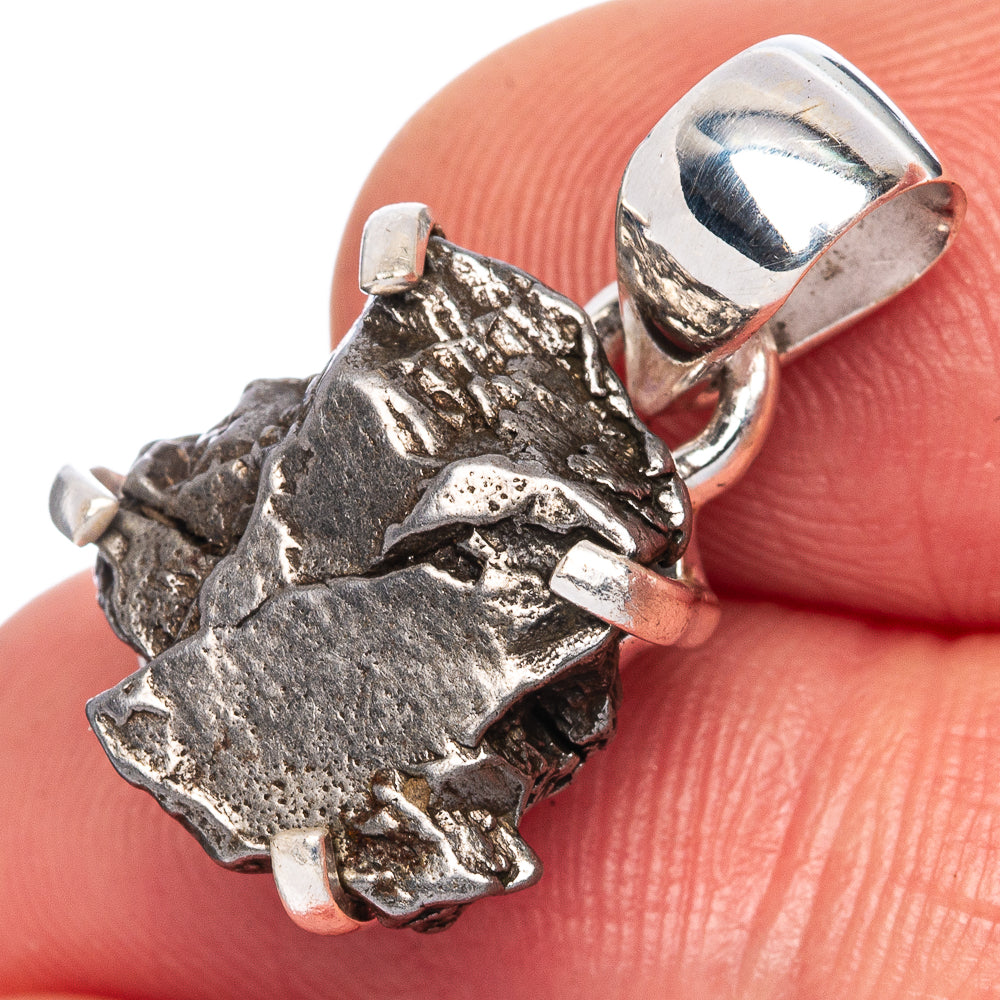 Rare Campo Del Cielo Meteorites  Pendant 7/8" (925 Sterling Silver) P41649