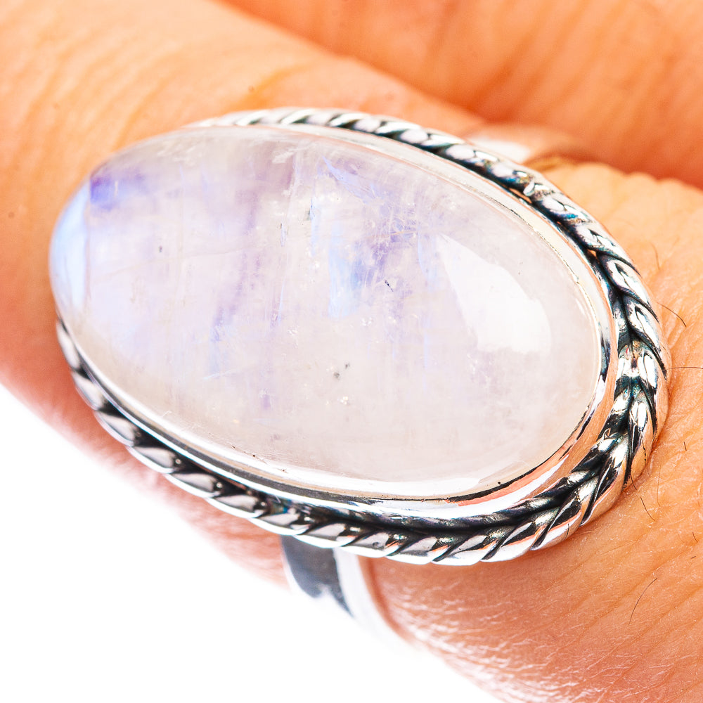 Rainbow Moonstone Ring Size 7.25 (925 Sterling Silver) R143108