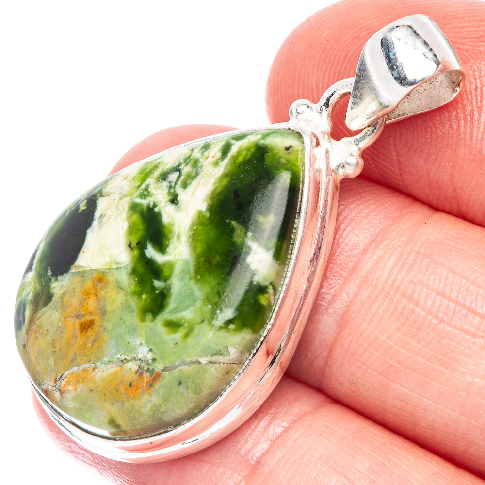 Chrome Chalcedony Pendant 1 1/2" (925 Sterling Silver) P44574