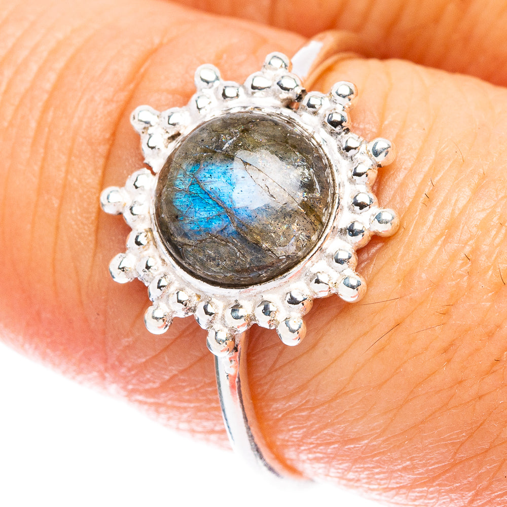Labradorite Dainty Ring Size 8 (925 Sterling Silver) R146804