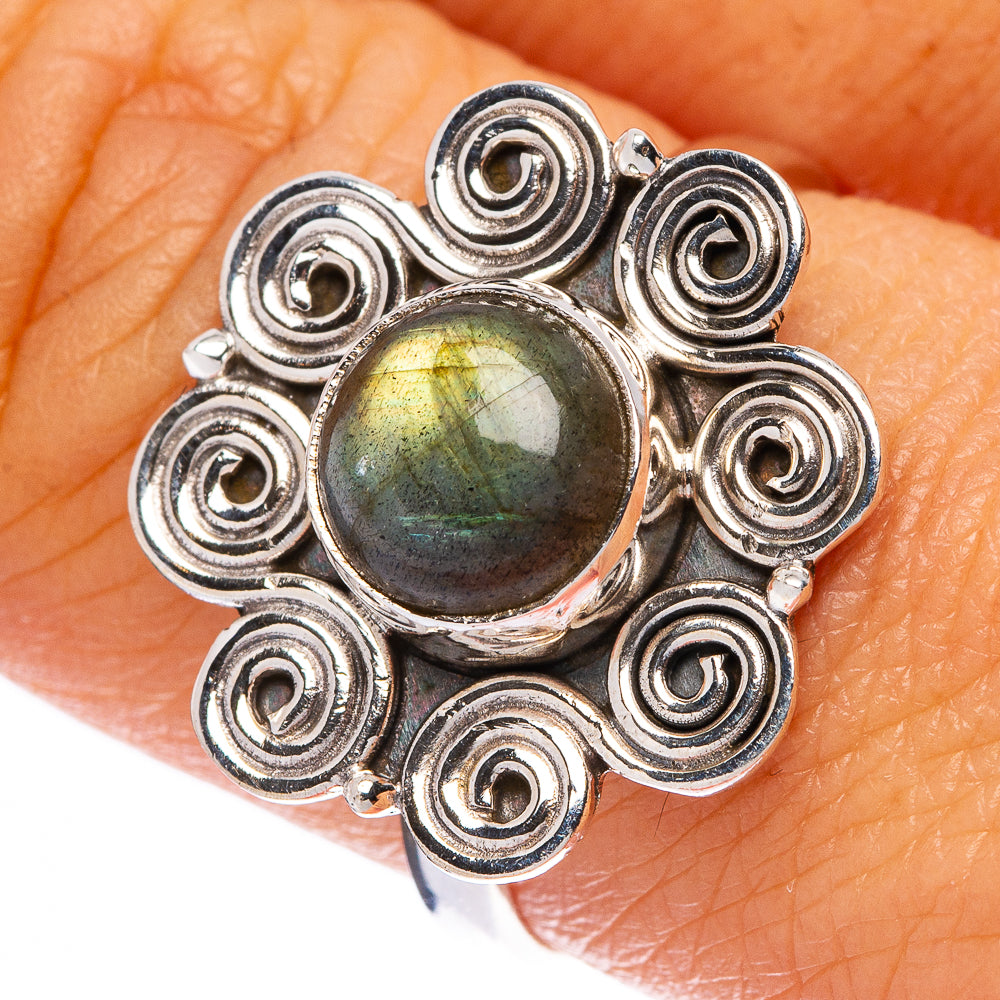 Labradorite Ring Size 8.5 (925 Sterling Silver) R146147