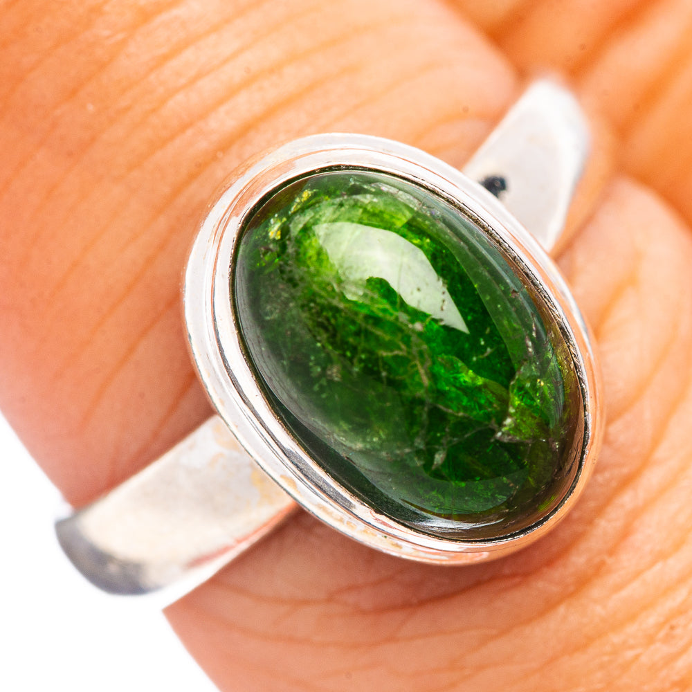 Chrome Diopside Ring Size 7.75 (.925 Sterling Silver)