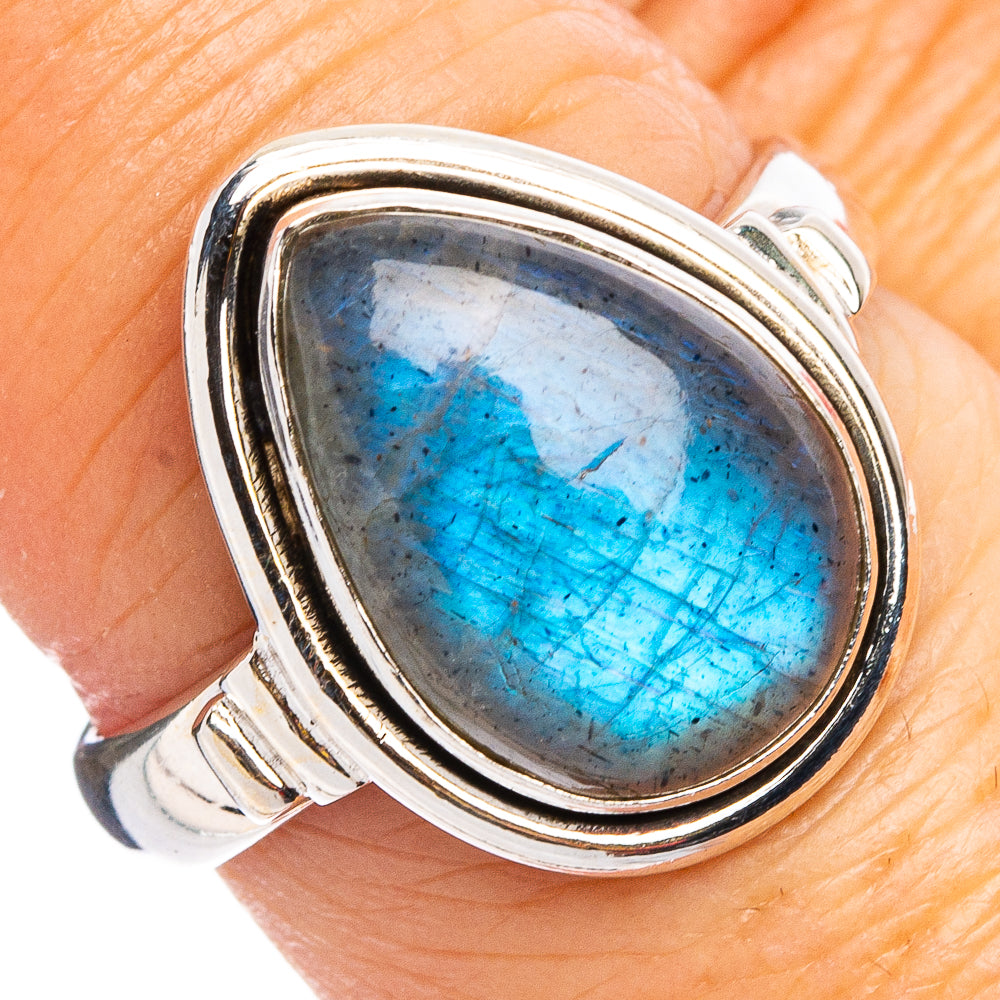 Labradorite Ring Size 8 (.925 Sterling Silver)