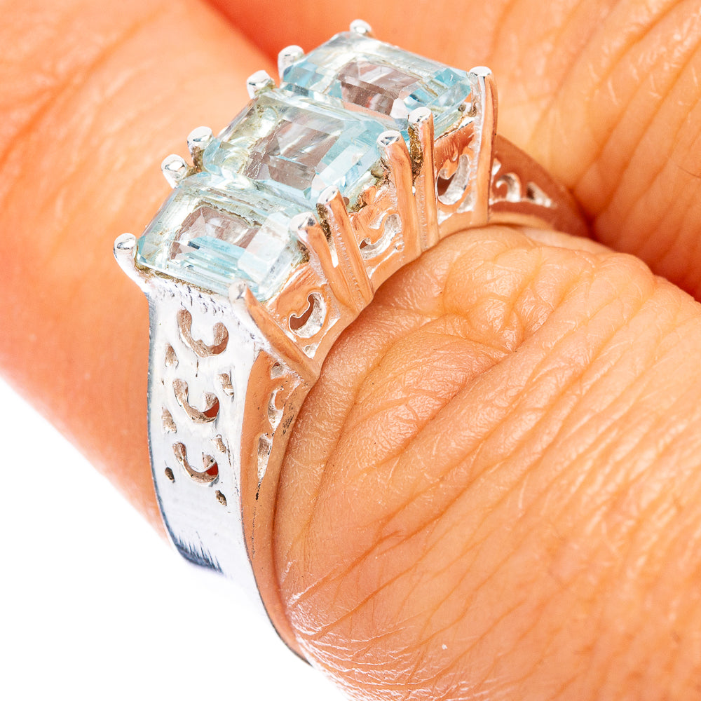 Blue Topaz Ring Size 6.5 (925 Sterling Silver) R5678