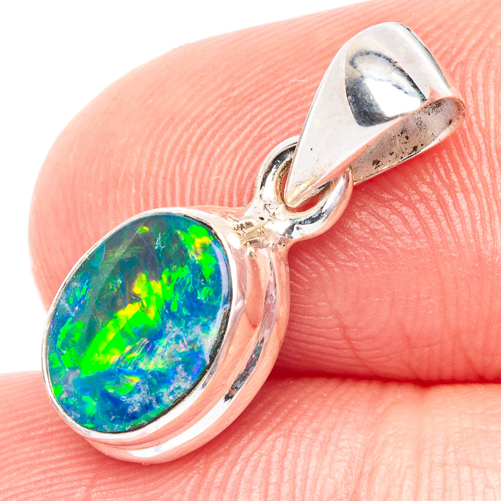 Rare Doublet Opal Pendant 3/4" (925 Sterling Silver) P44854