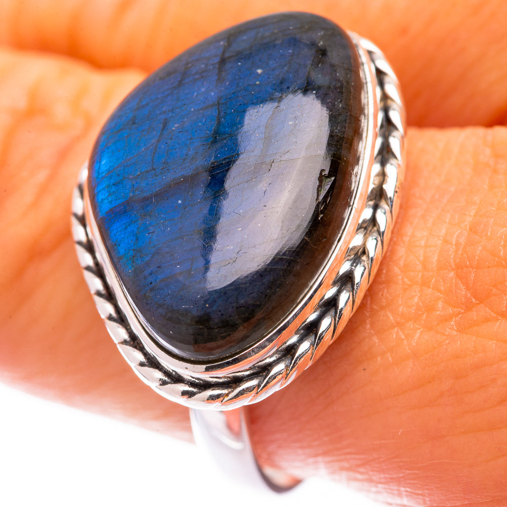 Large Labradorite Ring Size 9.75 (925 Sterling Silver) R140995