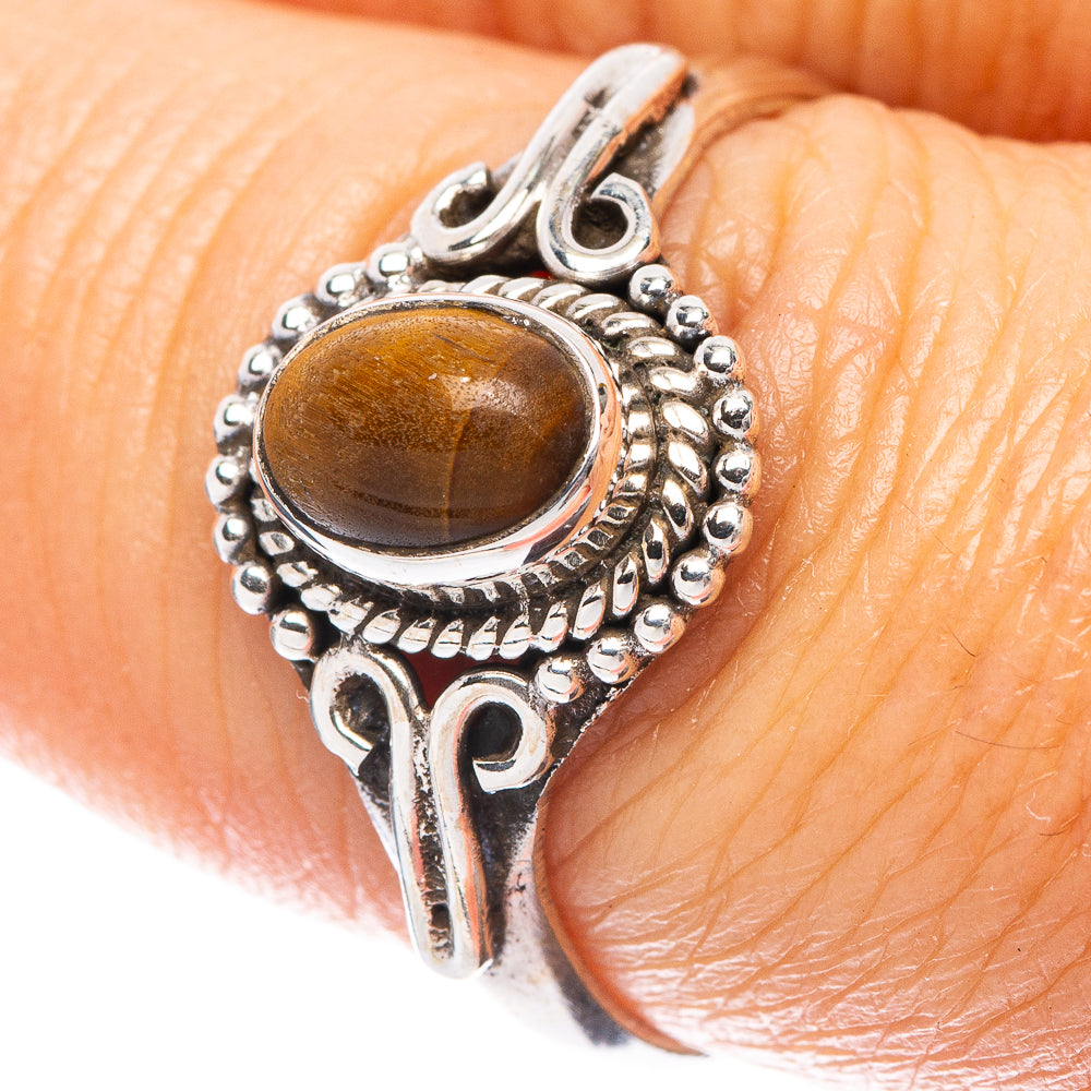 Tiger Eye Dainty Ring Size 8 (925 Sterling Silver) R5944