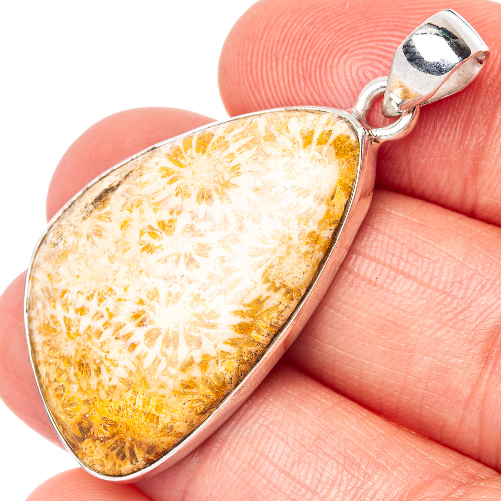 Fossil Coral Pendant 1 5/8" (925 Sterling Silver) P42854
