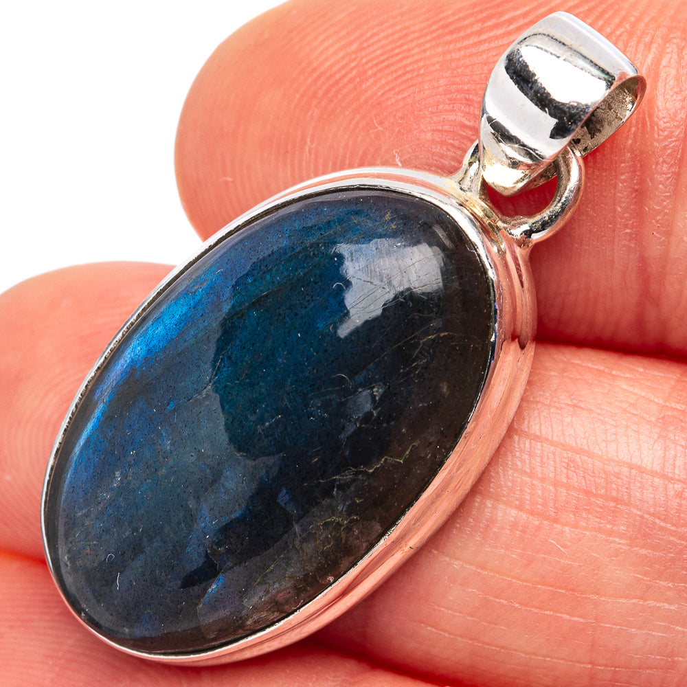 Labradorite Pendant 1 3/8" (.925 Sterling Silver)