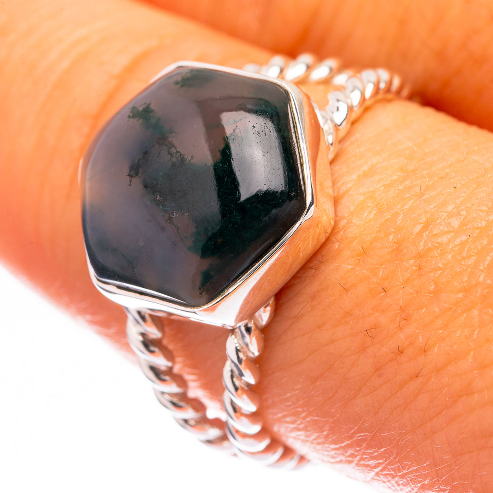 Premium Green Moss Agate Ring Size 9 (925 Sterling Silver) R141902