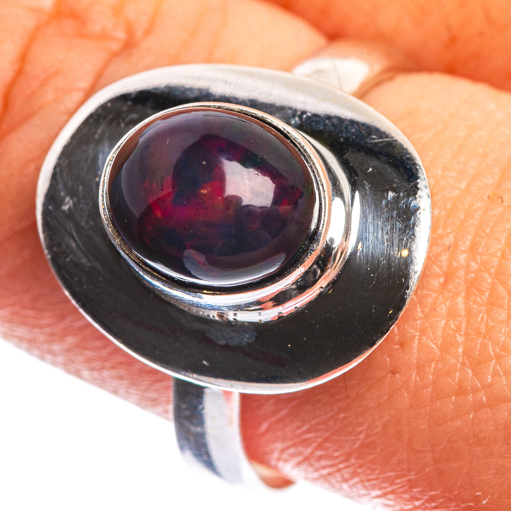 Black Opal 925 Sterling Silver Ring Size 9.75