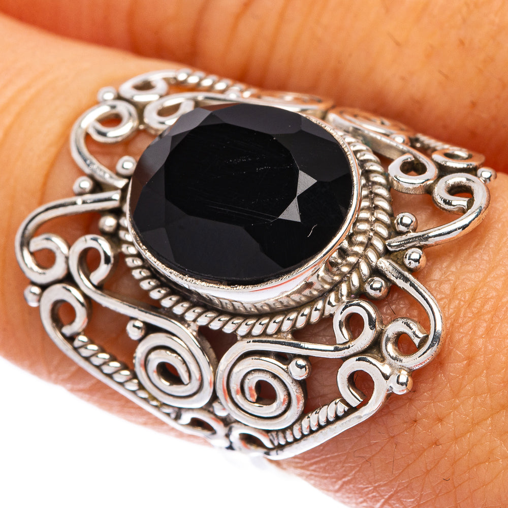 Black Onyx Ring Size 7.5 (925 Sterling Silver) R146068