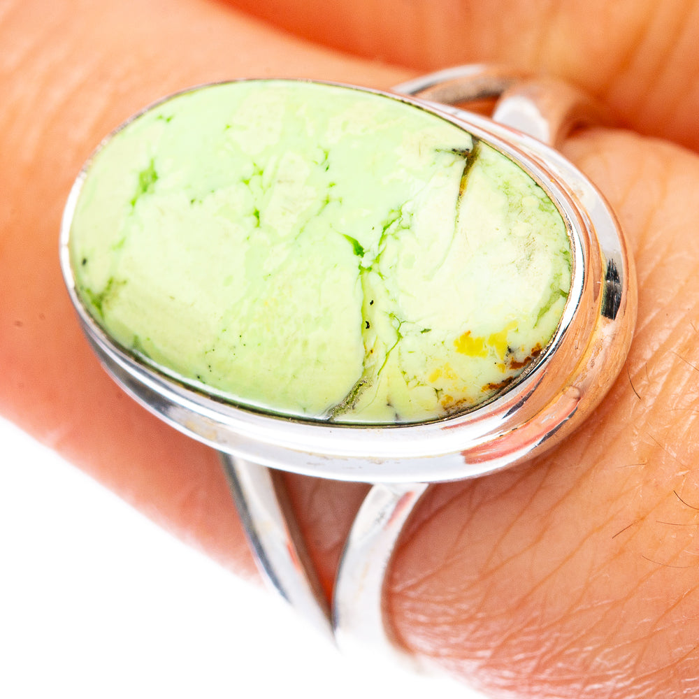 Lemon Chrysoprase Ring Size 8.25 (925 Sterling Silver) R1970
