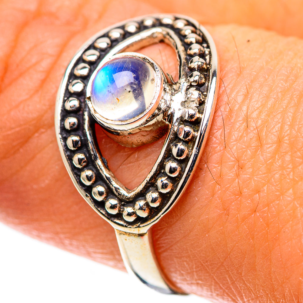 Rainbow Moonstone Ring Size 9 (925 Sterling Silver) RING138417