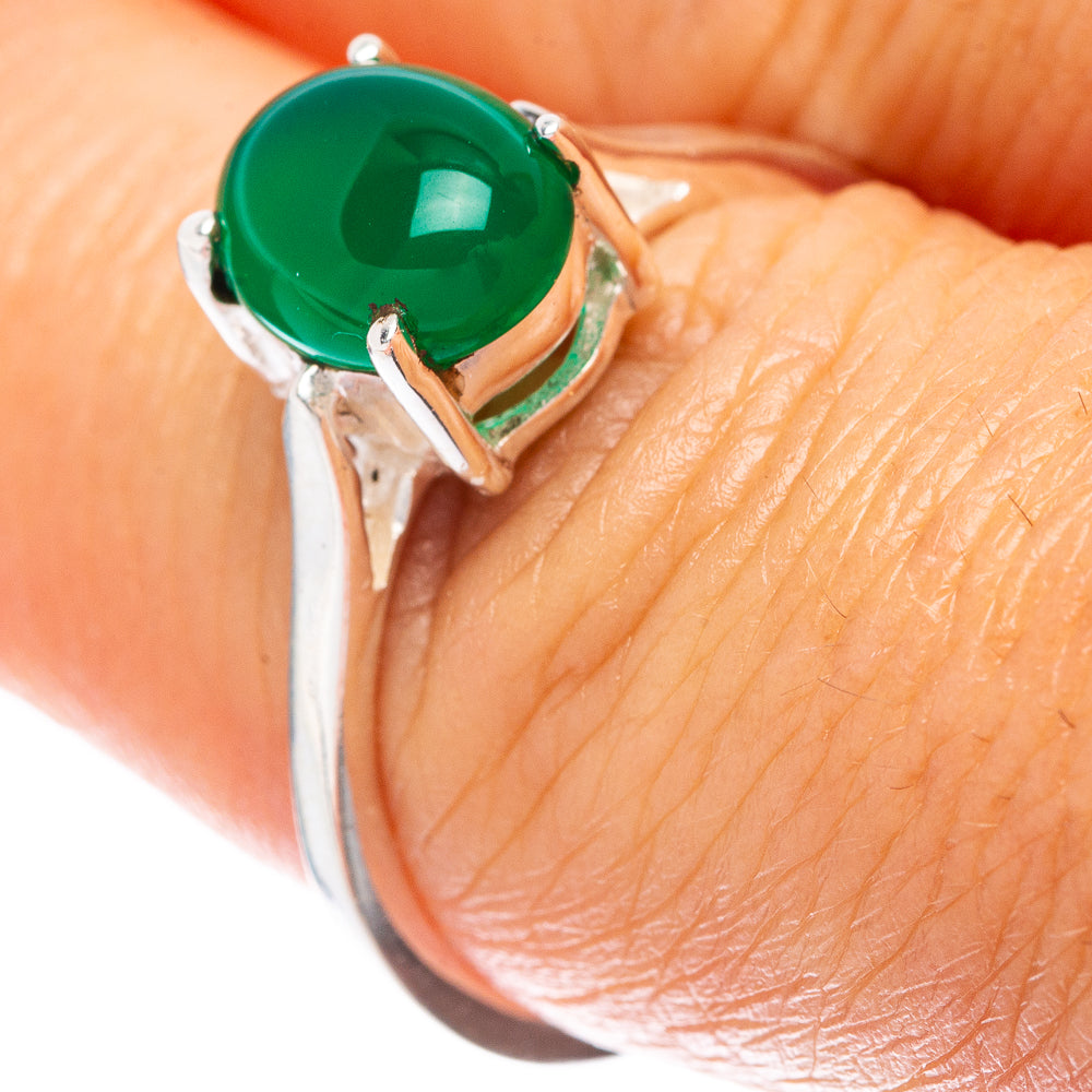 Green Onyx Dainty Ring Size 7.75 (925 Sterling Silver) R5898