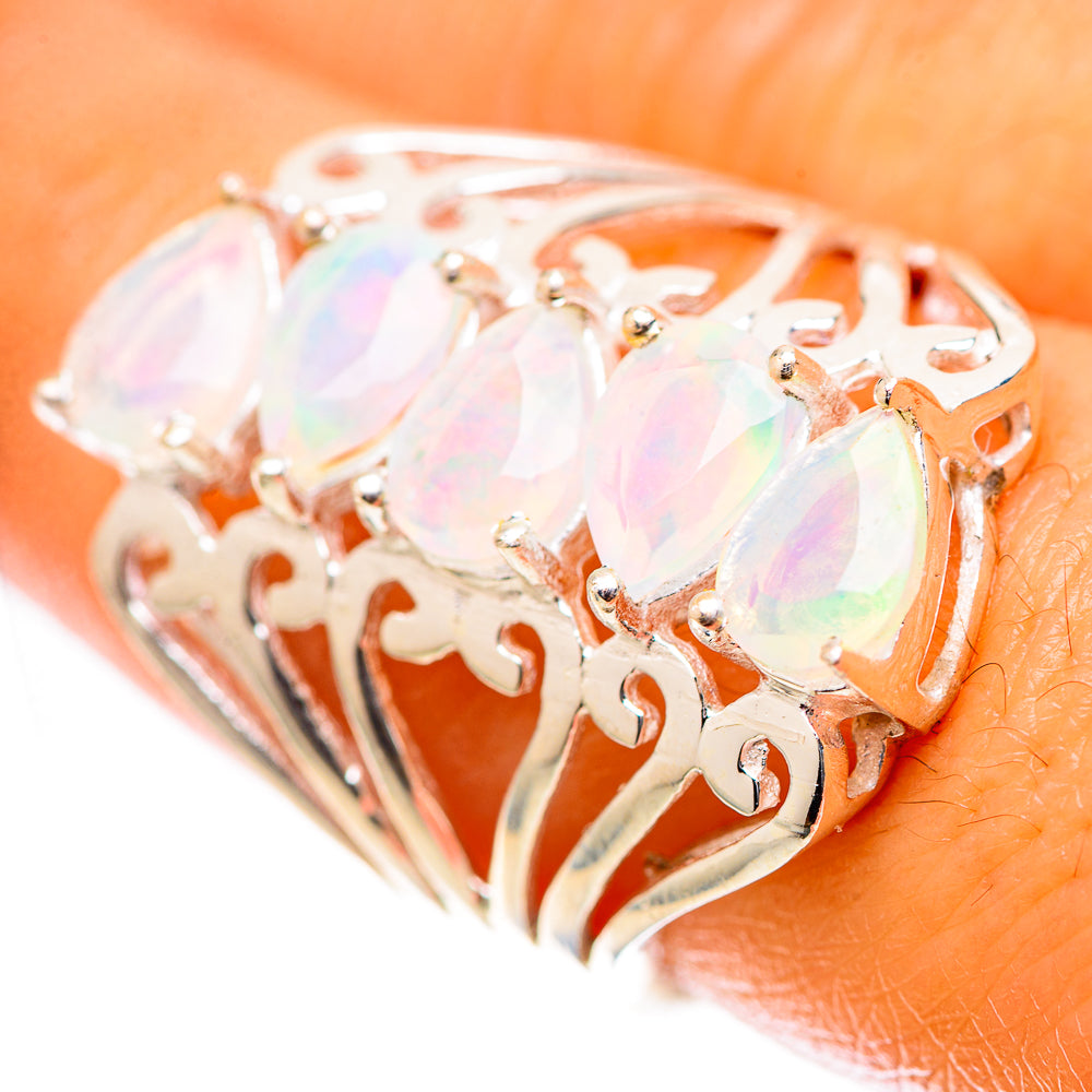 Rainbow Moonstone 925 Sterling Silver Ring Size 7.5 (925 Sterling Silver) RING139328