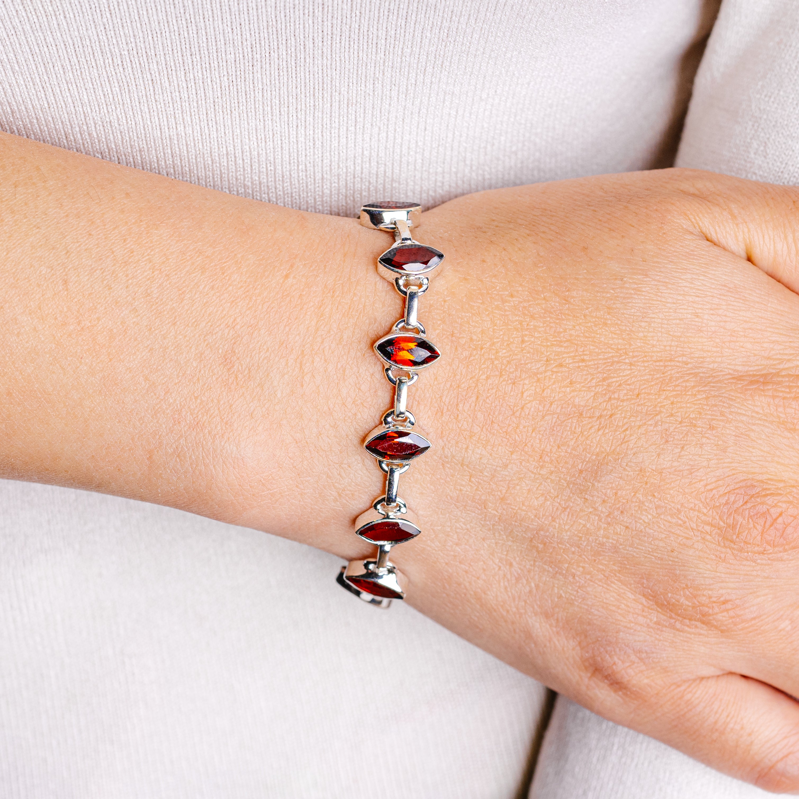 Garnet Bracelet 6 to 7" (.925 Sterling Silver)