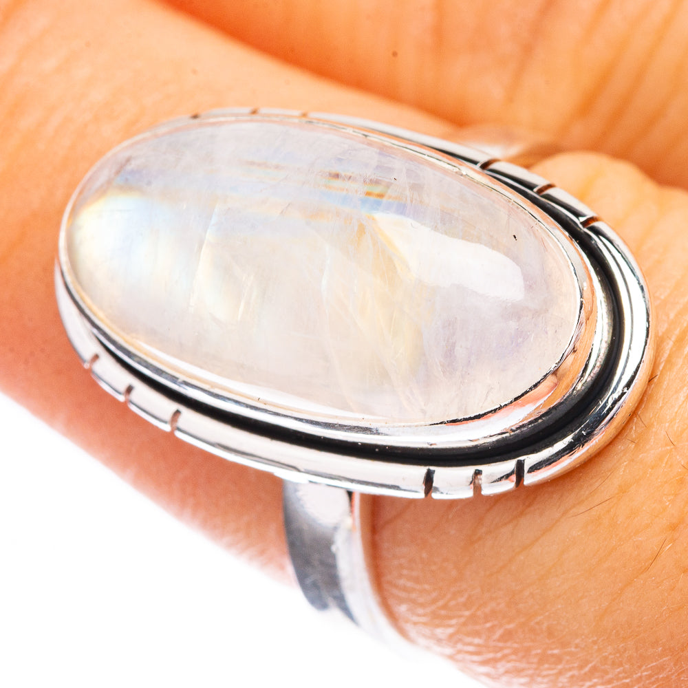 Rainbow Moonstone Ring Size 7.25 (925 Sterling Silver) R142663