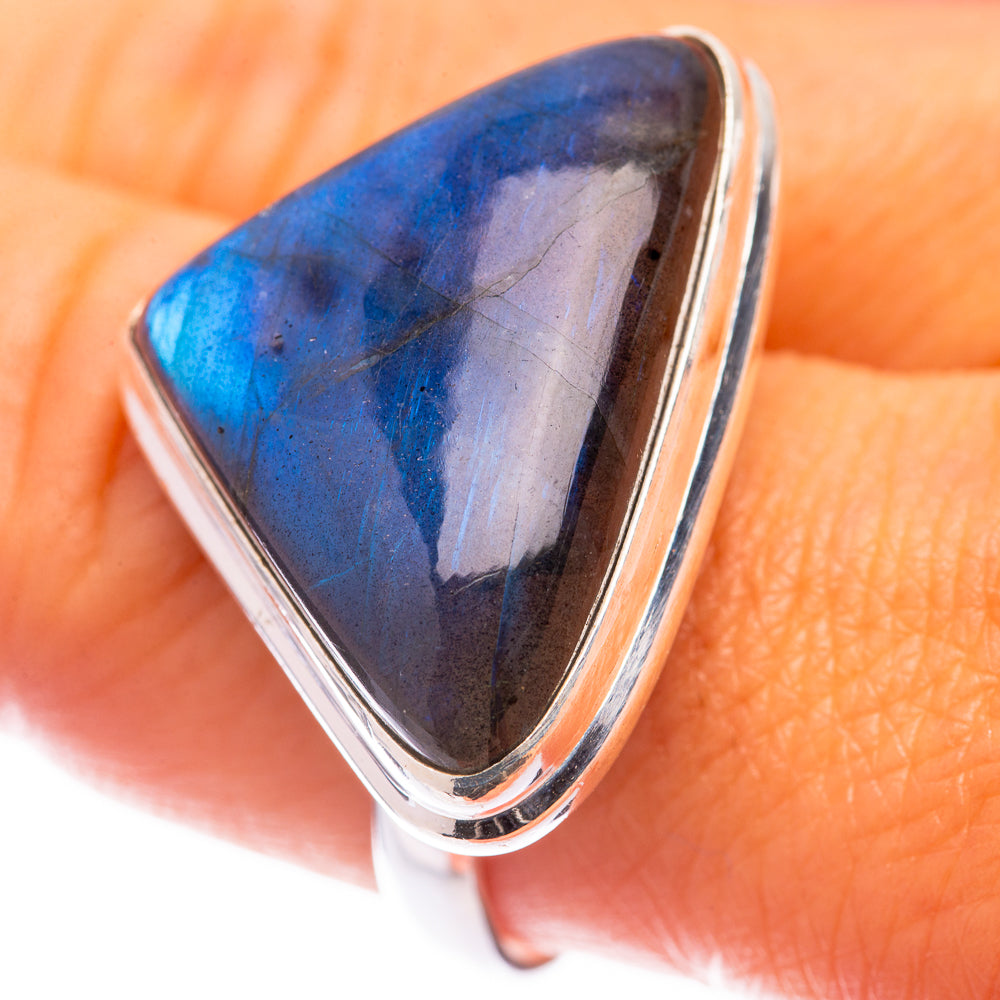 Large Labradorite Ring Size 9 (925 Sterling Silver) R140963