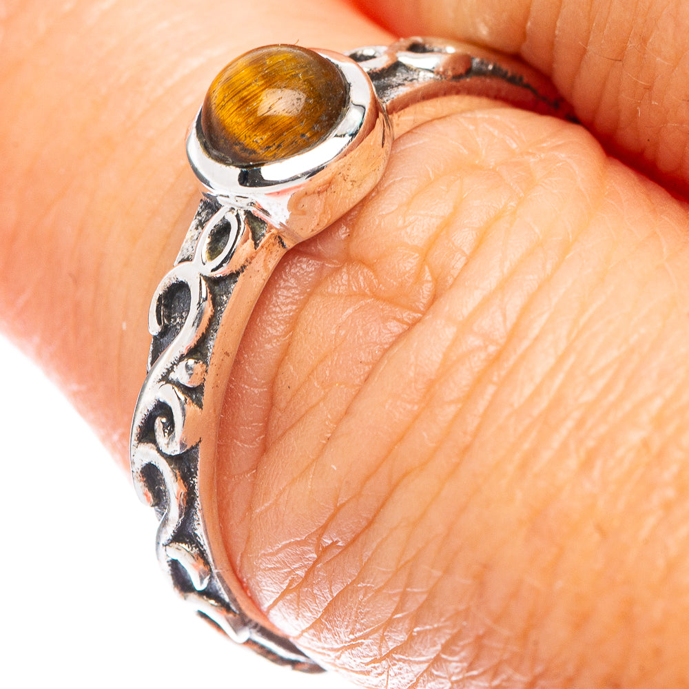 Tiger Eye Ring Size 7.75 (925 Sterling Silver) R5530