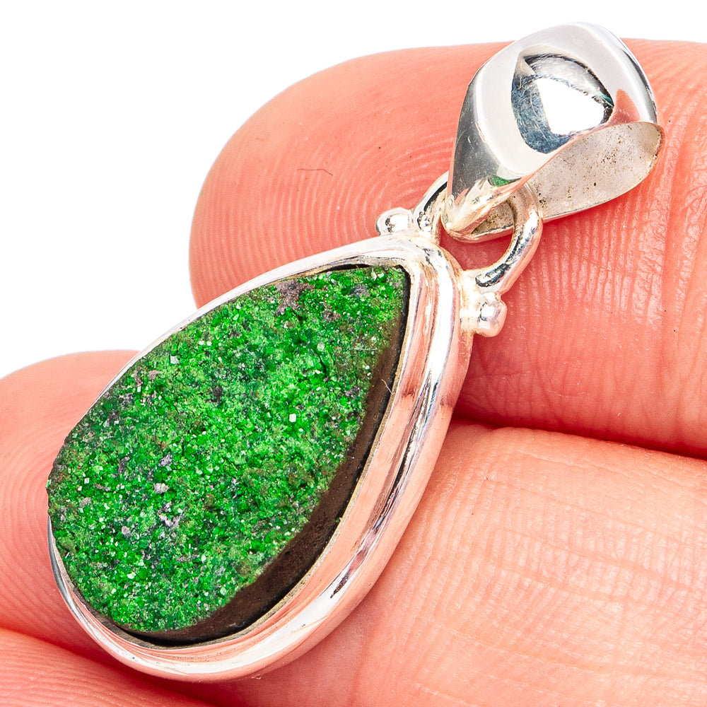Rare Uvarovite Garnet Pendant 1 1/4" (925 Sterling Silver) P45103