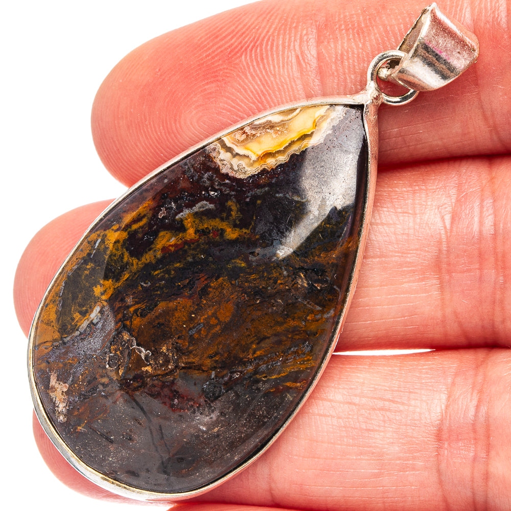 Unknown Agate Pendant 2 1/8" (Silver Plated)