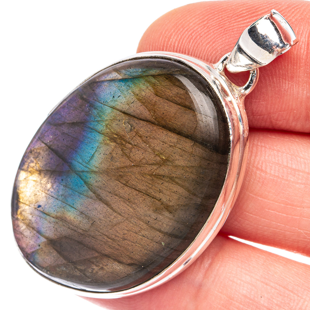 Labradorite Pendant 1 7/8" (925 Sterling Silver) P45158