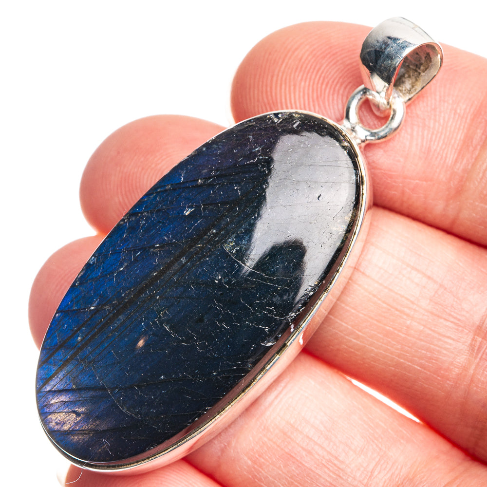 Labradorite Pendant 1 7/8" (925 Sterling Silver) P39081