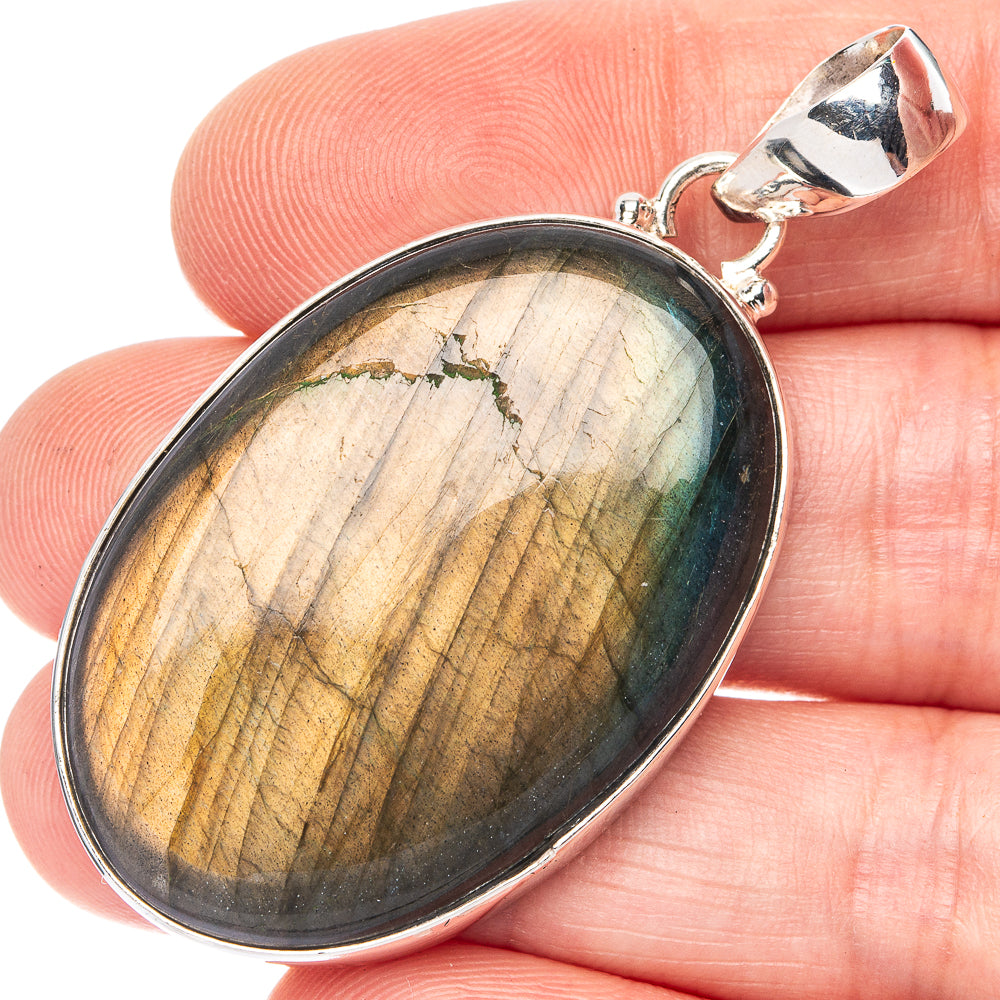 Labradorite Pendant 2 1/8" (925 Sterling Silver) P43178