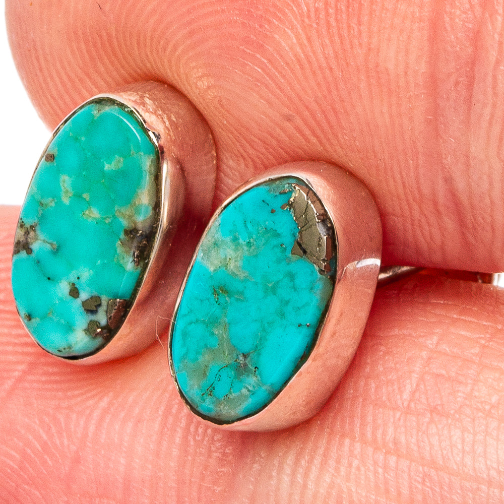 Rare Kingman Turquoise Earrings 3/8" (.925 Sterling Silver)