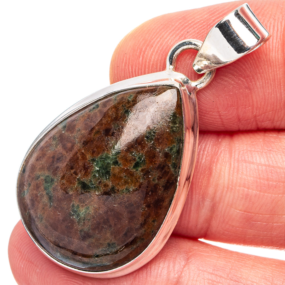 Grass Garnet Pendant 1 5/8" (.925 Sterling Silver)