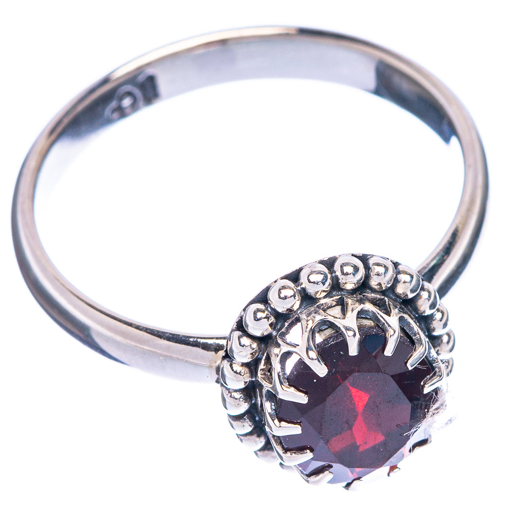 Garnet Ring Size 8.25 (925 Sterling Silver) R1186