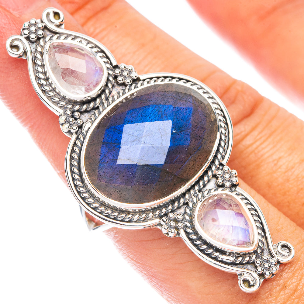 Signature Labradorite, Rainbow Moonstone Ring Size 6.75 (925 Sterling Silver) R7581