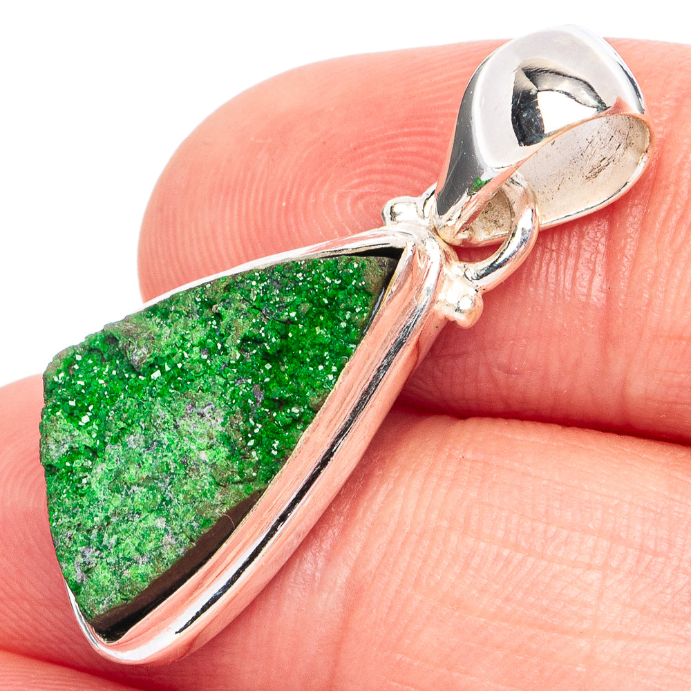 Rare Uvarovite Garnet Pendant 1 1/4" (925 Sterling Silver) P45105