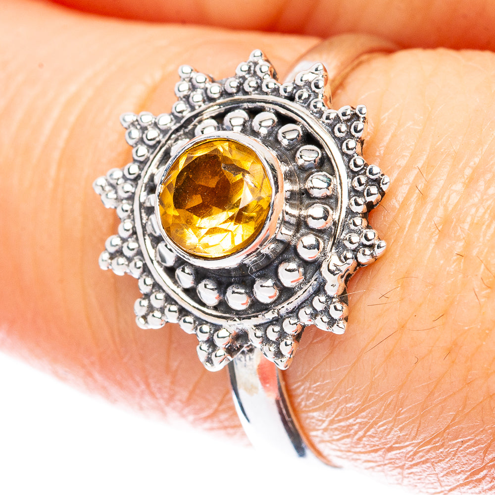 Value Faceted Citrine Ring Size 7.25 (925 Sterling Silver) R3063