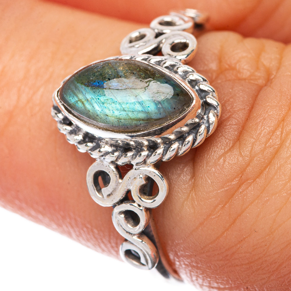 Labradorite Dainty Ring Size 6.5 (925 Sterling Silver) R145288