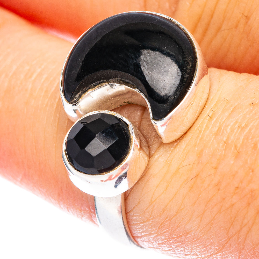 Black Onyx Moon Ring Size 8 (925 Sterling Silver) R146882