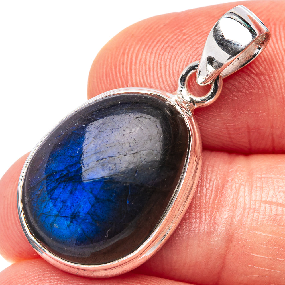 Labradorite Pendant 1 1/4" (.925 Sterling Silver)