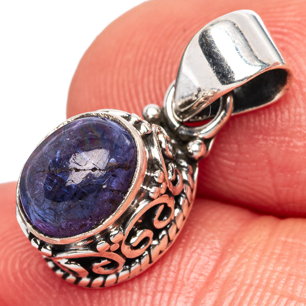 Rare  Tanzanite Pendants 7/8" (925 Sterling Silver) P42333