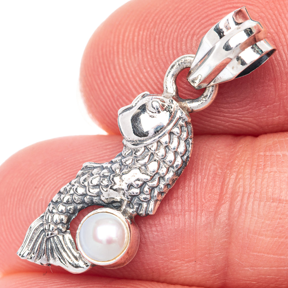Cultured Pearl Dainty Pendant 1 1/8" (925 Sterling Silver) P39900