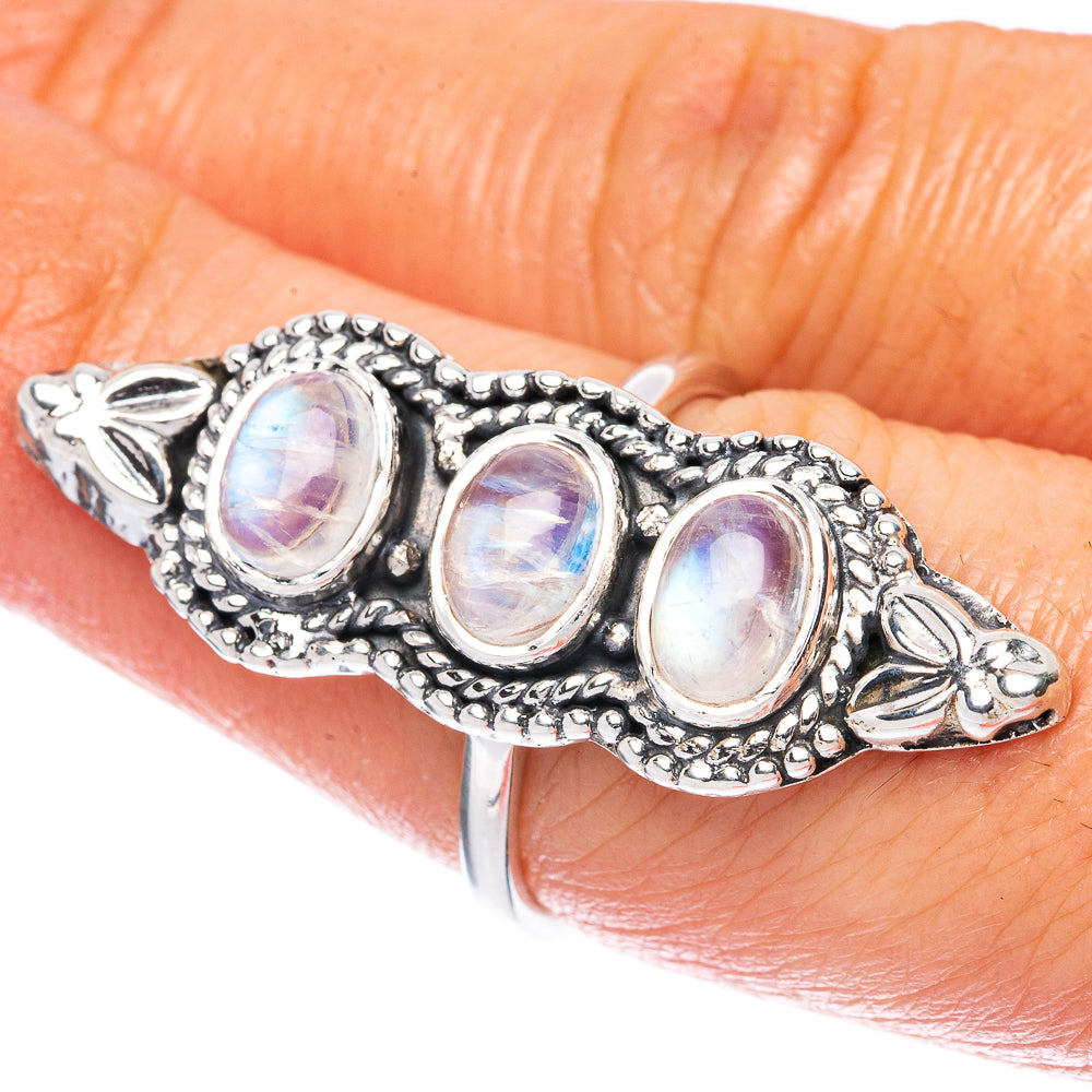 Premium Rainbow Moonstone 925 Sterling Silver Ring Size 7.25 (925 Sterling Silver) R2658
