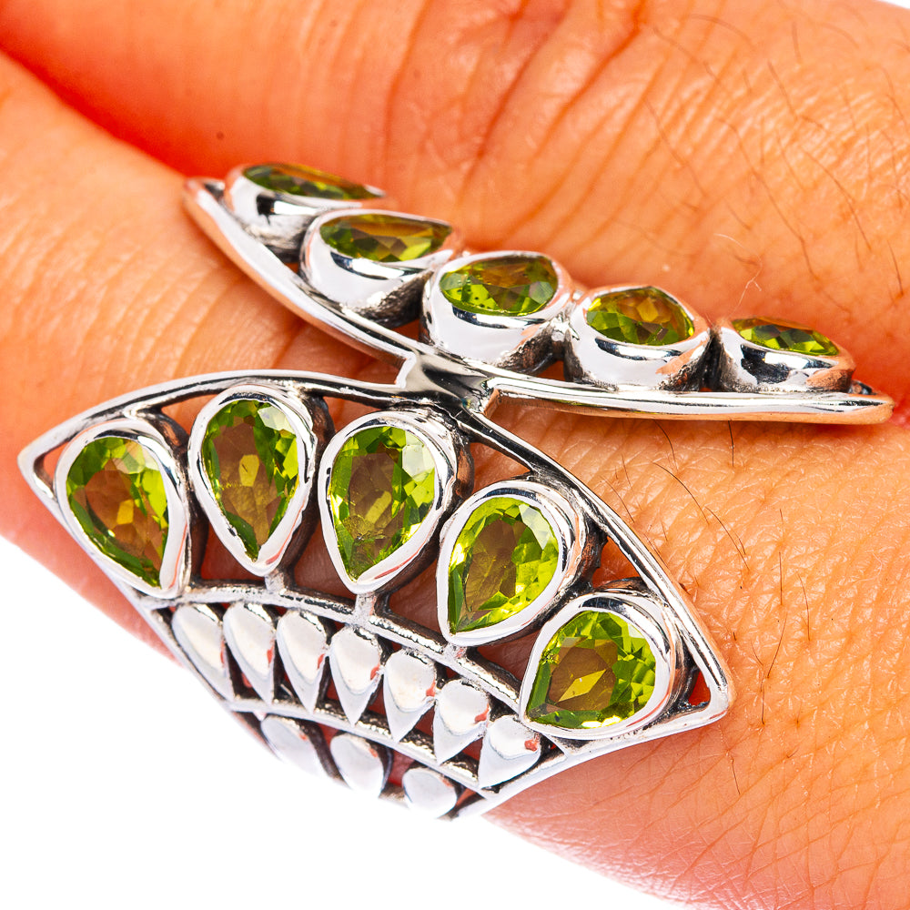 Large Peridot Ring Size 8.5 (925 Sterling Silver) R144510