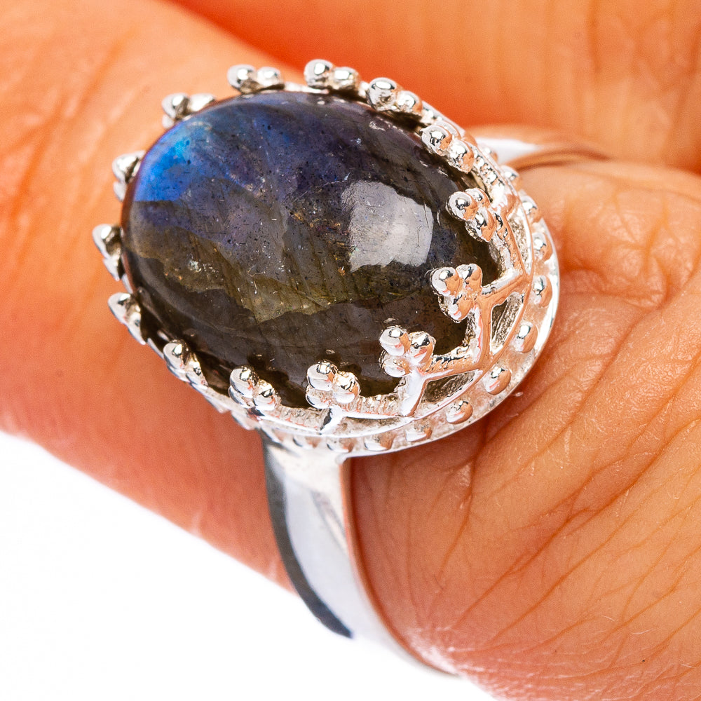 Labradorite Ring Size 7 (925 Sterling Silver) R146285