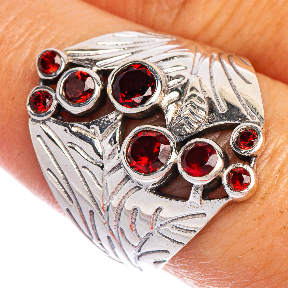 Garnet Ring Size 8 (925 Sterling Silver) R147227