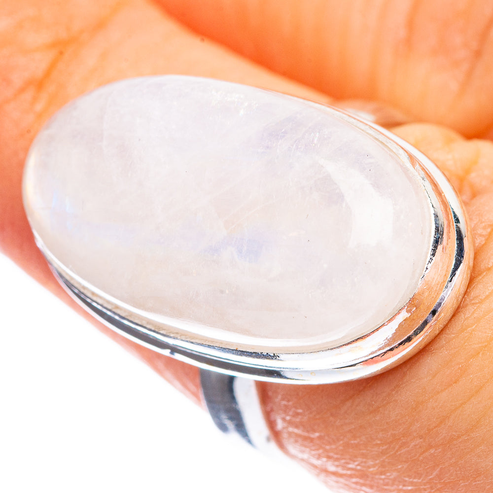 Rainbow Moonstone Ring Size 6.5 (925 Sterling Silver) R143087