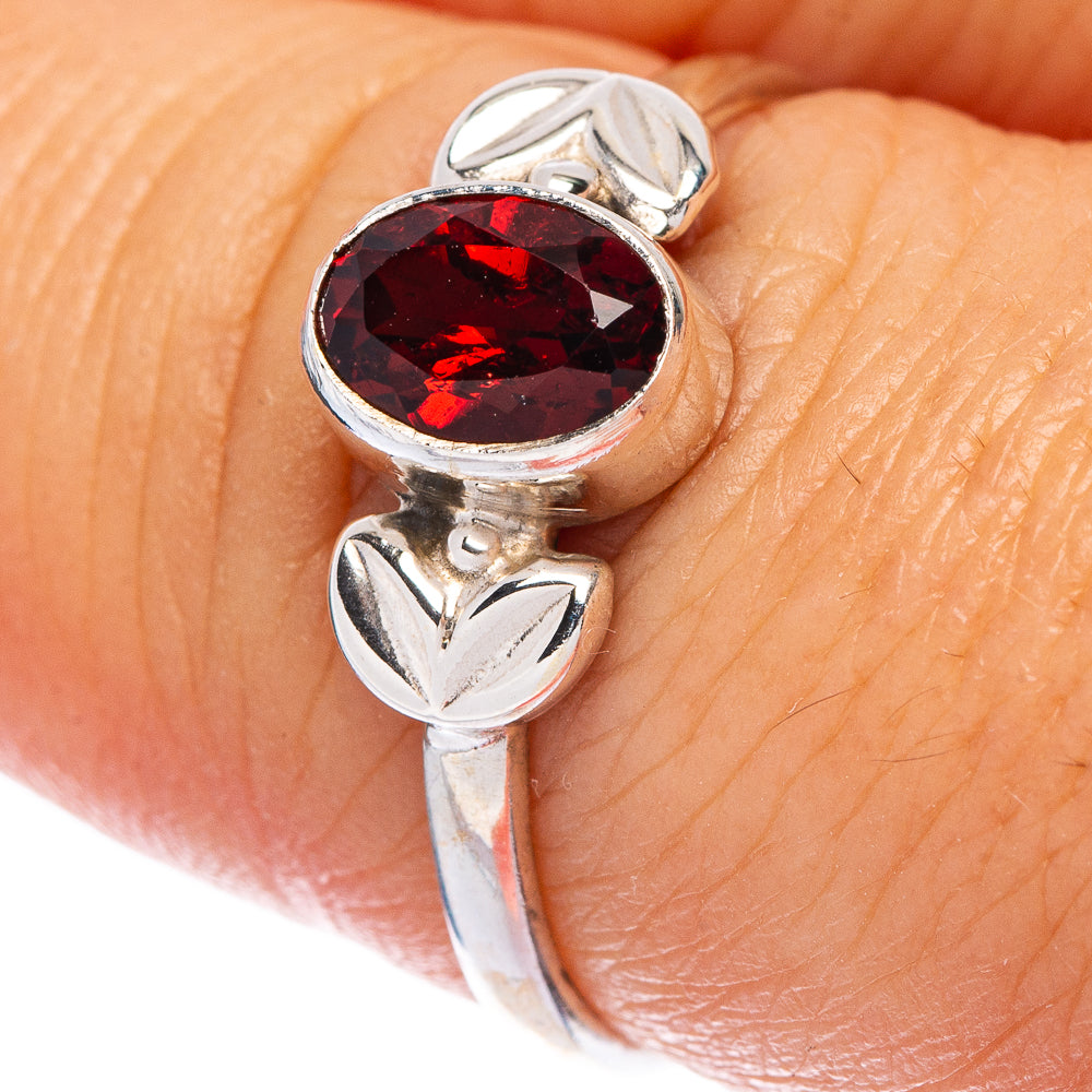 Garnet Dainty Ring Size 7.75 (925 Sterling Silver) R145799