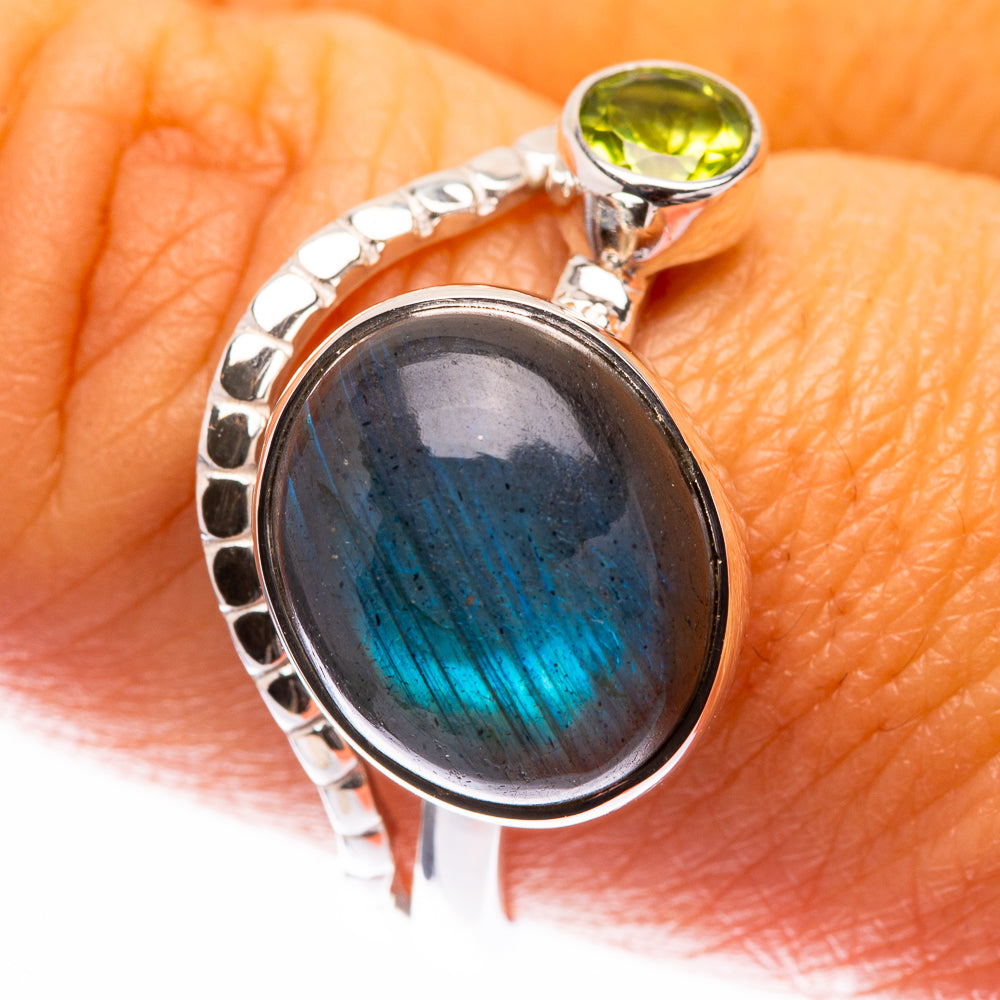 Premium Labradorite, Peridot Ring Size 9 (925 Sterling Silver) R141894