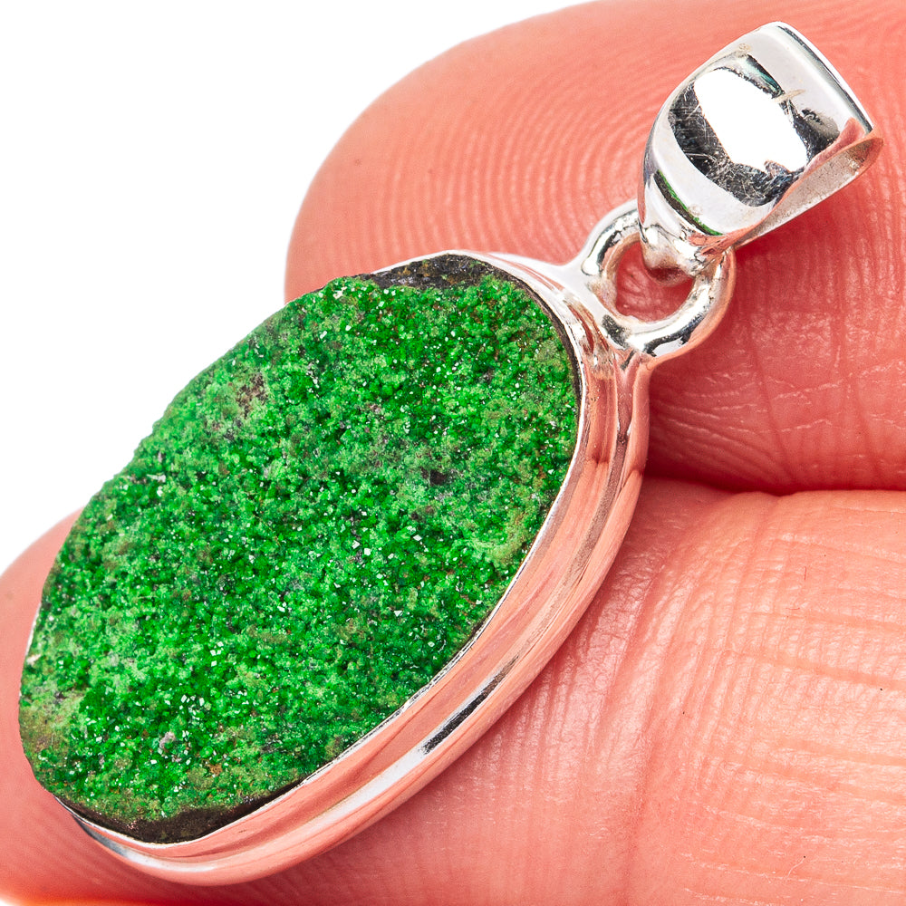 Rare Uvarovite Garnet Pendant 1 1/8" (925 Sterling Silver) P42769