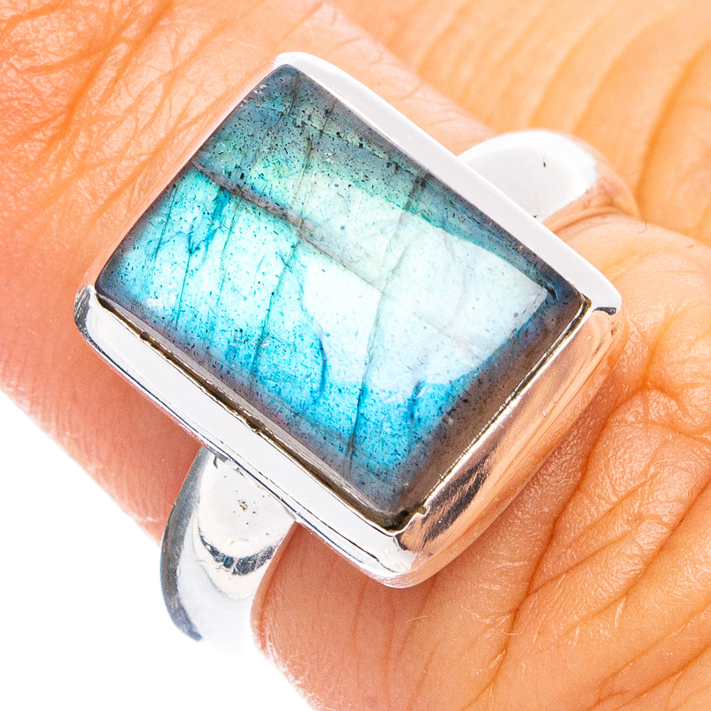 Dainty Labradorite Ring Size 6 (925 Sterling Silver) R8645
