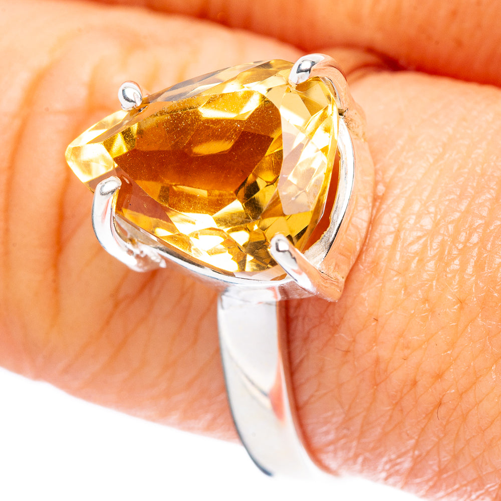 Faceted Citrine Ring Size 9 (925 Sterling Silver) R4503